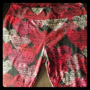 Brand new LulaRoe Tall and Curvy Legging